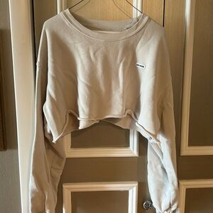 ✨JOAH BROWN✨ cropped hoodie.